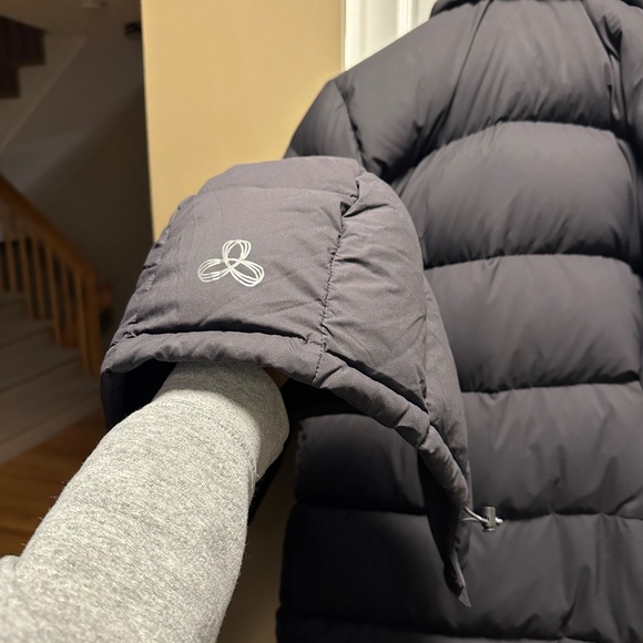 Aritzia The Super Puff™ Coat – Mid Length - Small - Picture 7 of 7